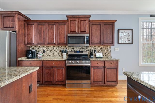 8825 First Branch Ln, Chesterfield, VA 23838