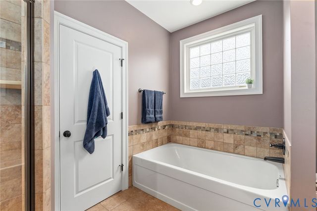 8825 First Branch Ln, Chesterfield, VA 23838