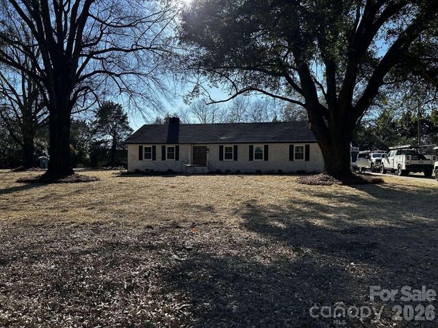 1108 Evans Mill Road, Pageland, SC 29728