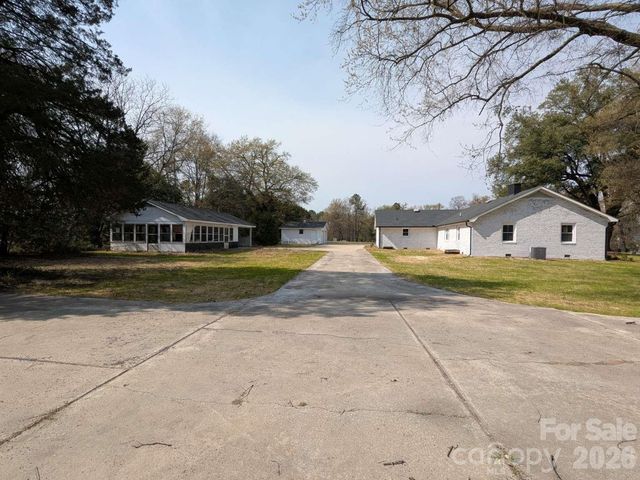 1108 Evans Mill Road, Pageland, SC 29728