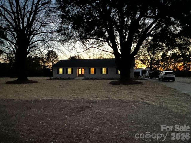 1108 Evans Mill Road, Pageland, SC 29728