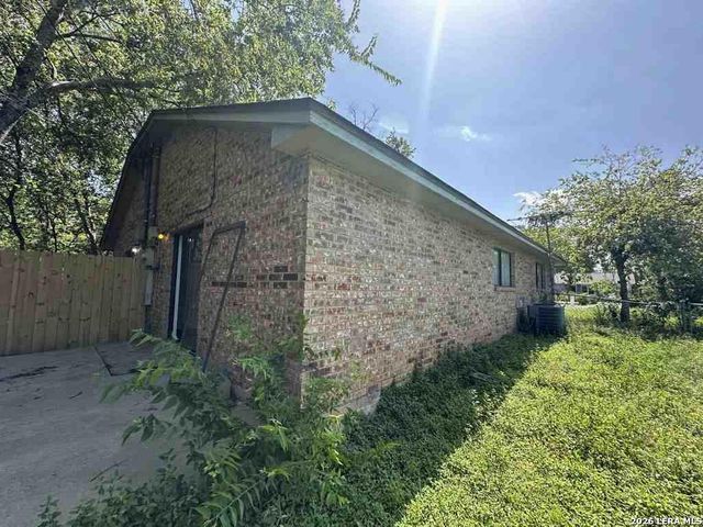 1525 Lorelei, New Braunfels, TX 78130