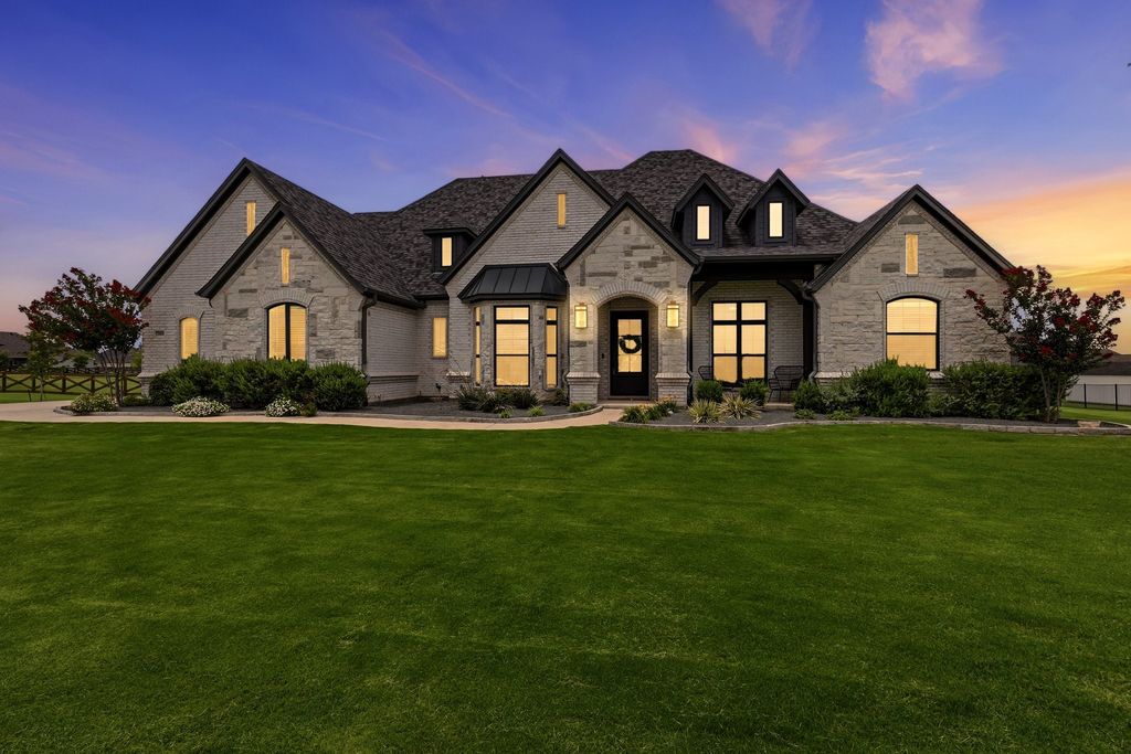 3101 Stardust Lane, Northlake, TX 76226