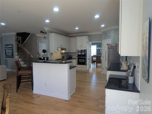 8403 Tintinhull Lane, Waxhaw, NC 28173