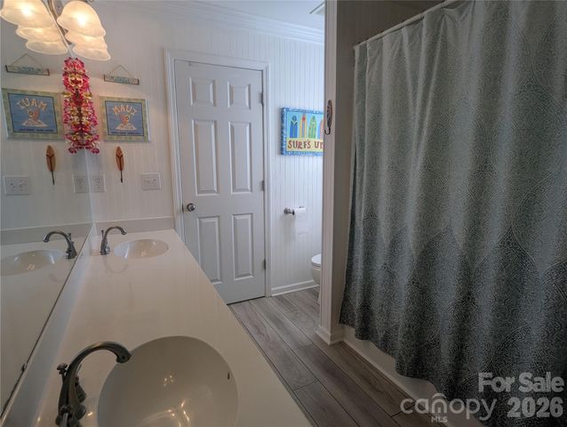 8403 Tintinhull Lane, Waxhaw, NC 28173