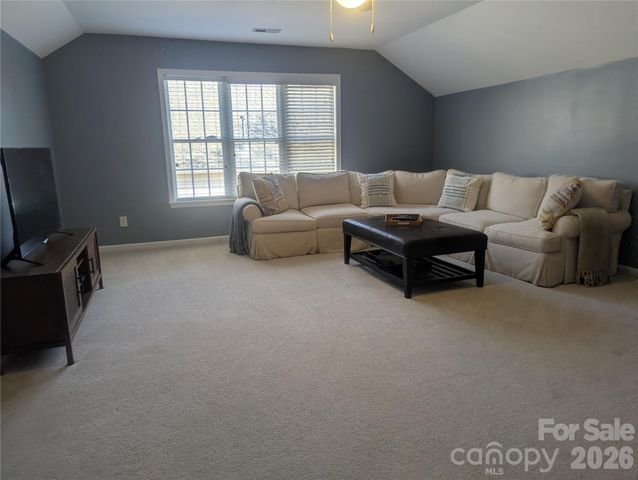 8403 Tintinhull Lane, Waxhaw, NC 28173