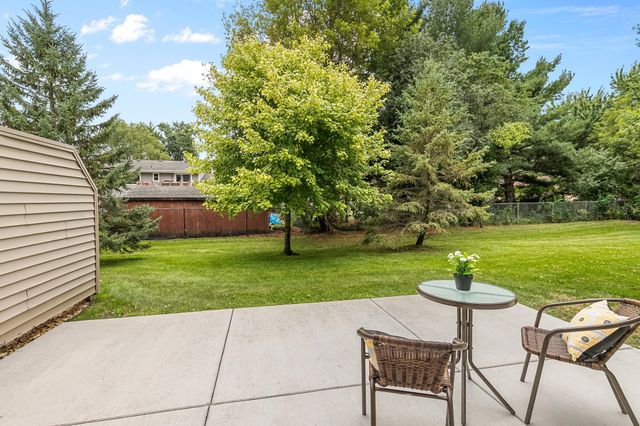 2694 County Road H2, Mounds View, MN 55112