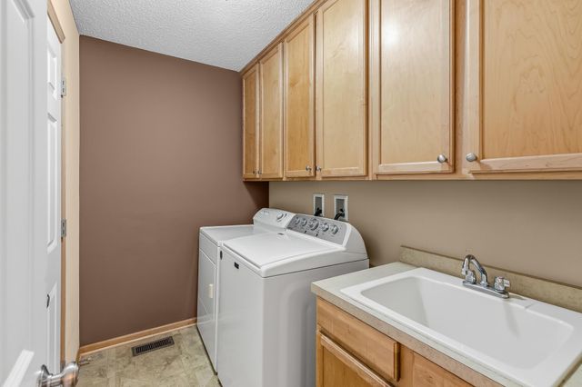 2694 County Road H2, Mounds View, MN 55112