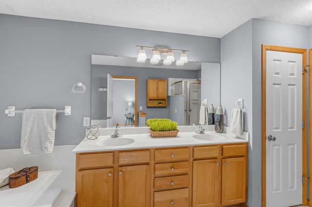 2694 County Road H2, Mounds View, MN 55112
