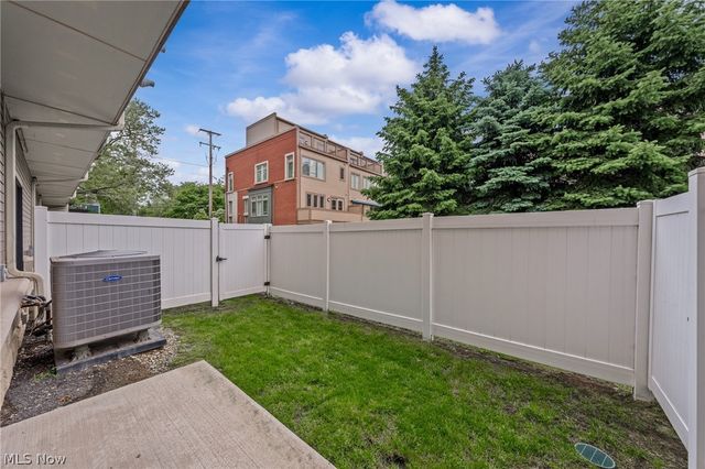 3110 Vine Court, Cleveland, OH 44113