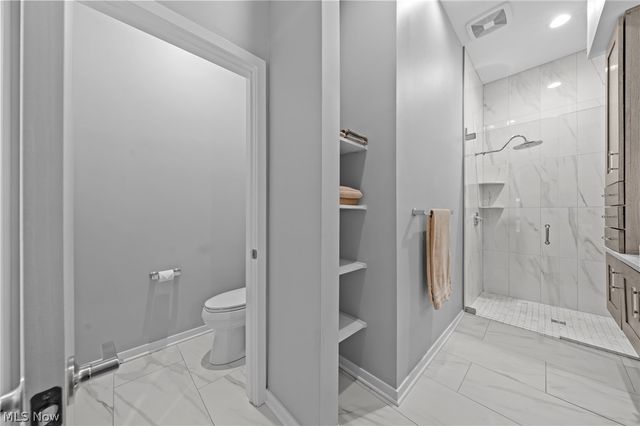 3110 Vine Court, Cleveland, OH 44113