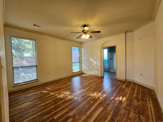 1904 Reveille, Jacksonville, AR 72076