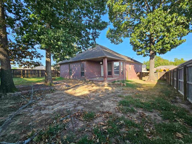 1904 Reveille, Jacksonville, AR 72076
