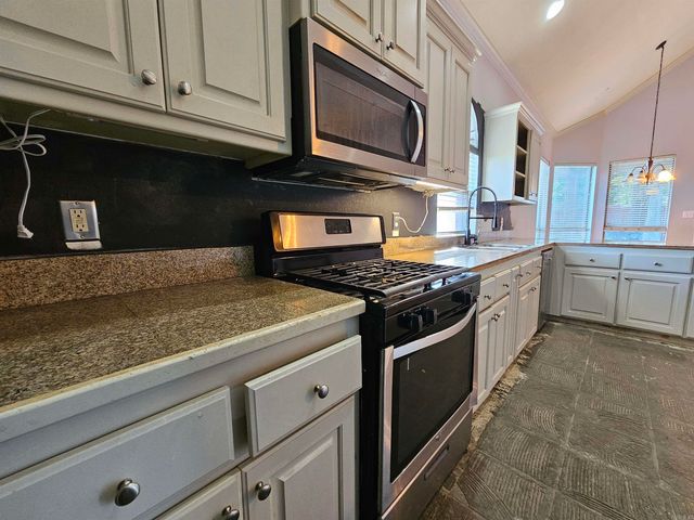 1904 Reveille, Jacksonville, AR 72076