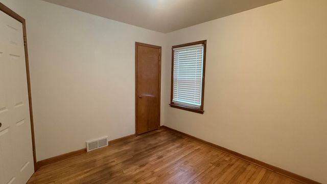 7021 Osborn Avenue, Hammond, IN 46323