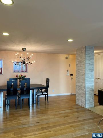 300 Winston Drive 2301, Cliffside Park, NJ 07010