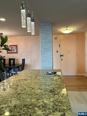 300 Winston Drive 2301, Cliffside Park, NJ 07010