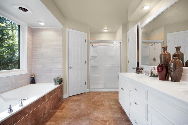 5 Culebra Place, Hot Springs Village, AR 71909