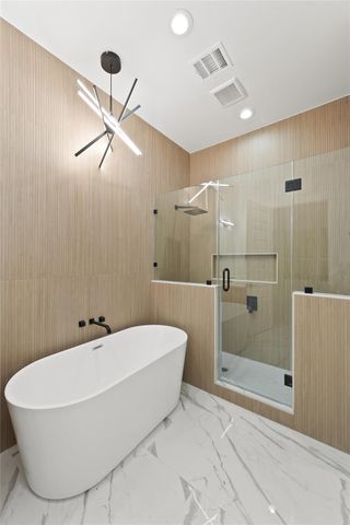 6633 Katarani Drive, Houston, TX 77091