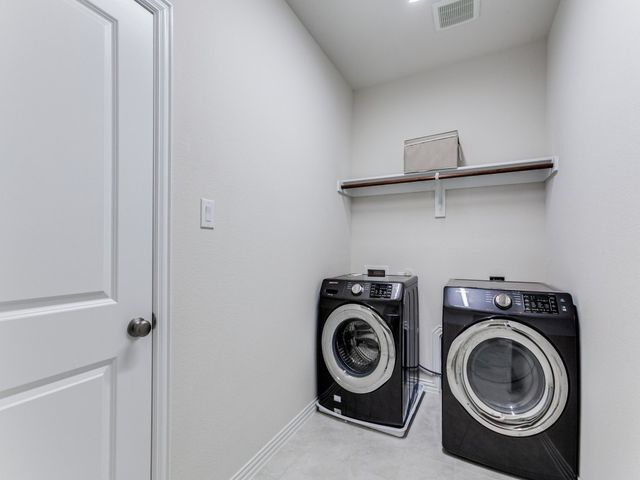 8254 Primrose Way, Dallas, TX 75252