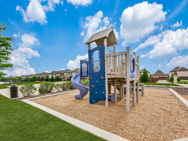 8254 Primrose Way, Dallas, TX 75252
