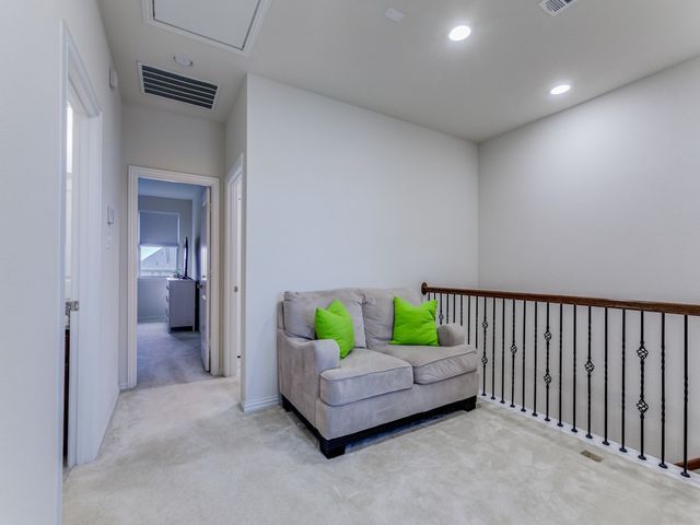 8254 Primrose Way, Dallas, TX 75252