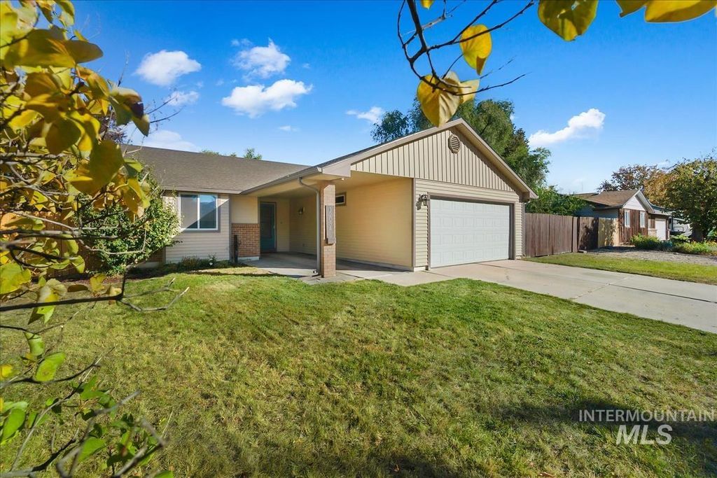 12034 W Alfred St, Boise, ID 83713 photo 3
