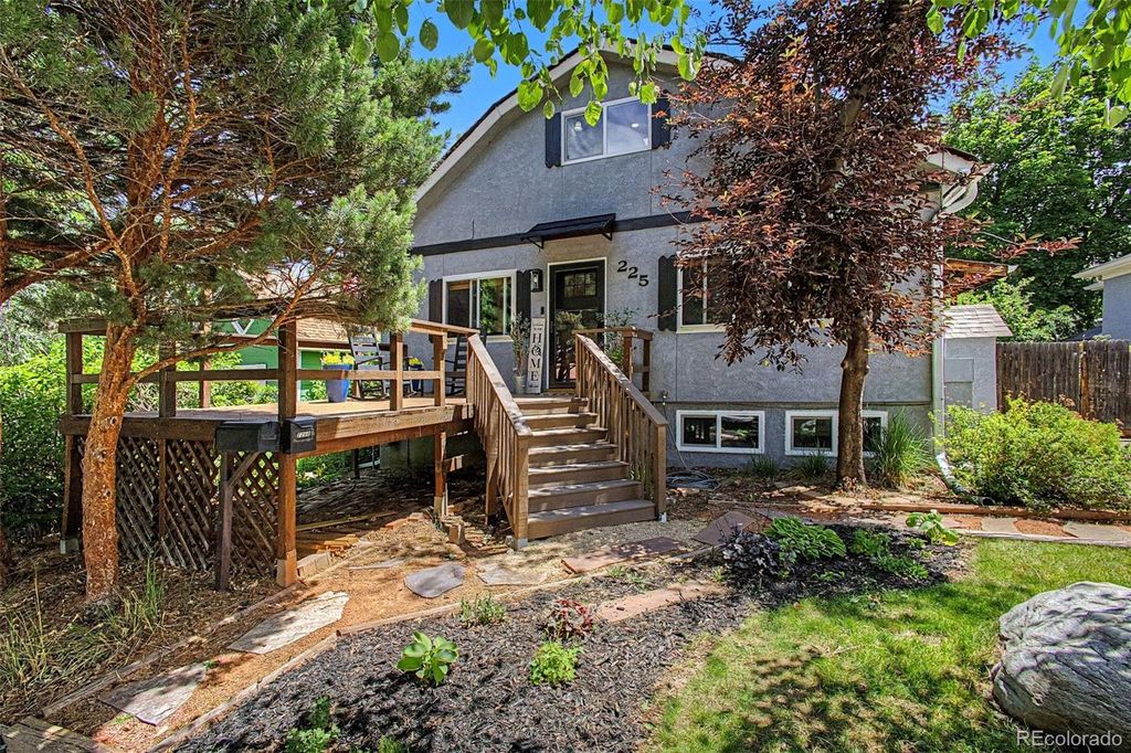 225 N Cedar Street, Colorado Springs, CO 80903