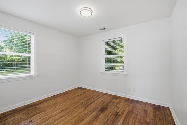 80 Peachtree St, Nashville, TN 37210