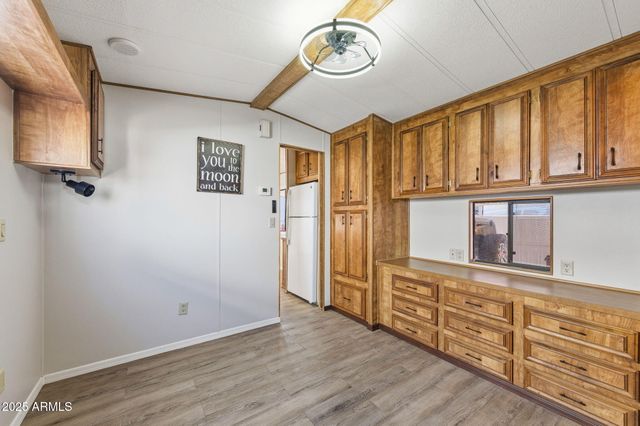 977 S OXIDE Drive 977, Apache Junction, AZ 85119