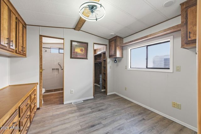 977 S OXIDE Drive 977, Apache Junction, AZ 85119