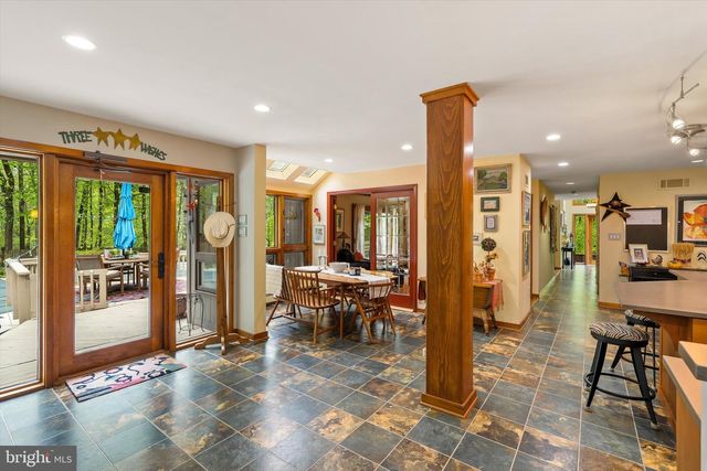 621 HANOVER DR, Wrightstown, NJ 08562