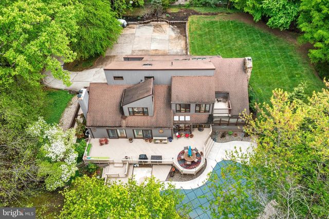 621 HANOVER DR, Wrightstown, NJ 08562