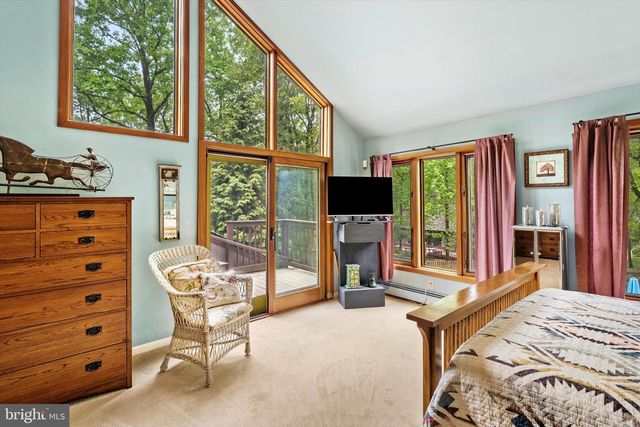 621 HANOVER DR, Wrightstown, NJ 08562