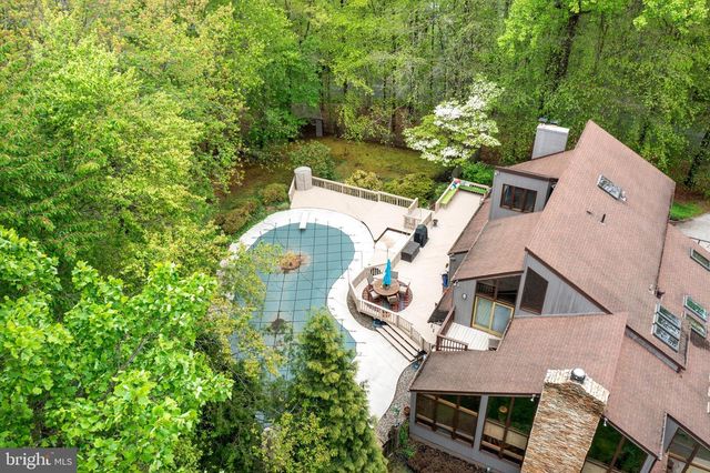 621 HANOVER DR, Wrightstown, NJ 08562