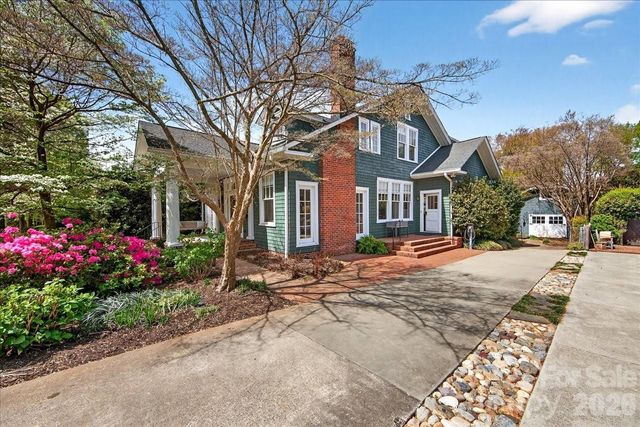 506 Hermitage Court, Charlotte, NC 28207