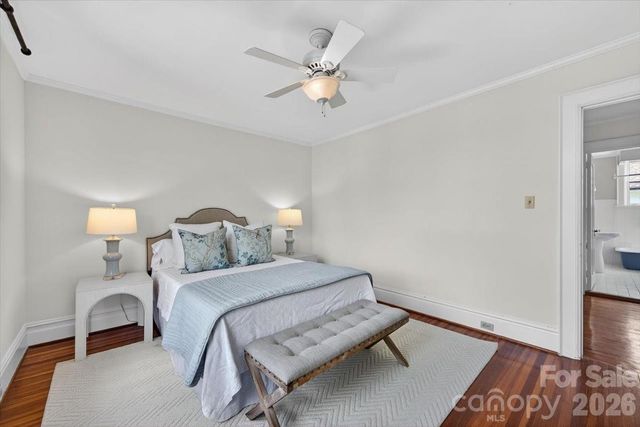 506 Hermitage Court, Charlotte, NC 28207