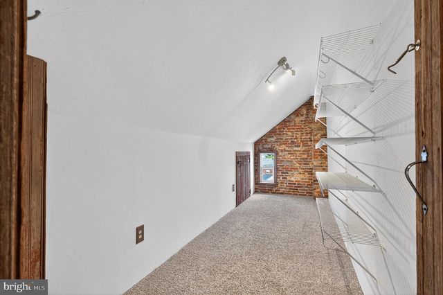 3 PINE ST, Hanover, PA 17331