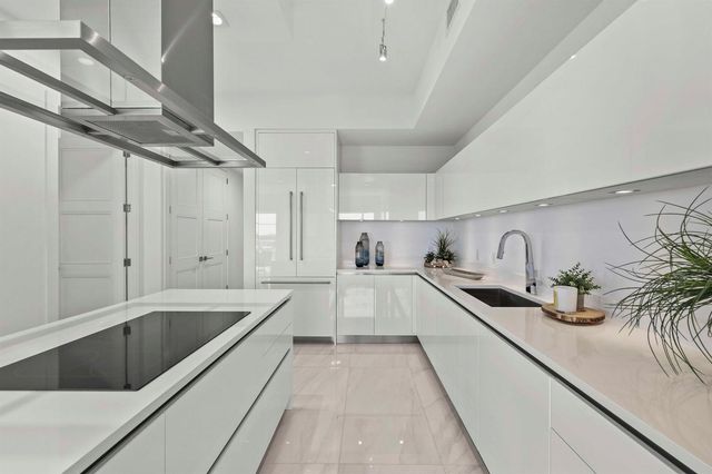 155 E Boca Raton Road 723, Boca Raton, FL 33432