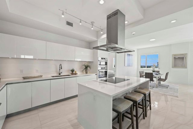 155 E Boca Raton Road 723, Boca Raton, FL 33432