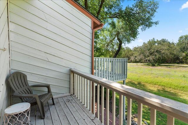 45 Cypress Fairway VLG, Wimberley, TX 78676