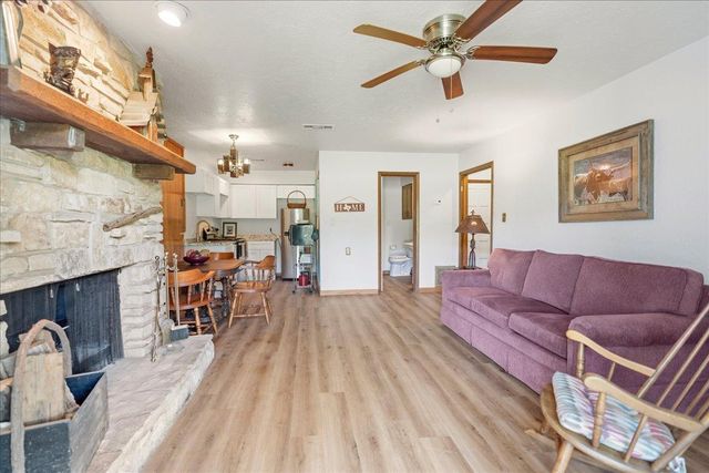 45 Cypress Fairway VLG, Wimberley, TX 78676