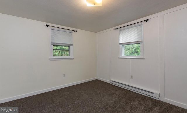 831 MAIN ST, Harrisburg, PA 17113