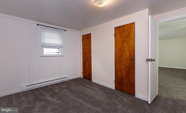 831 MAIN ST, Harrisburg, PA 17113
