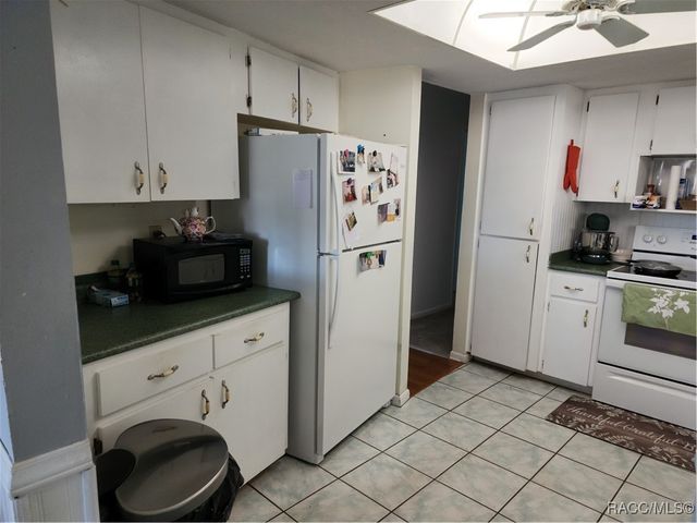 9055 SW 102nd Lane, Ocala, FL 34481