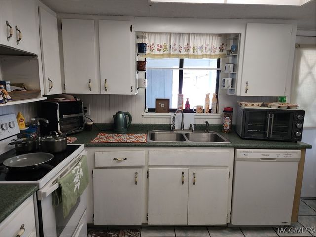 9055 SW 102nd Lane, Ocala, FL 34481