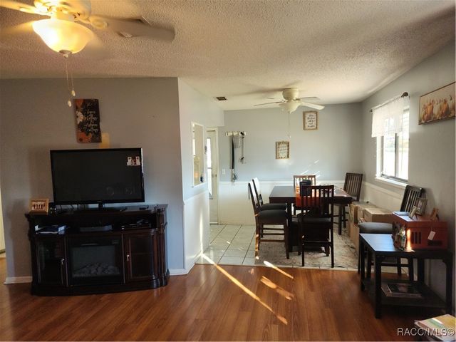 9055 SW 102nd Lane, Ocala, FL 34481