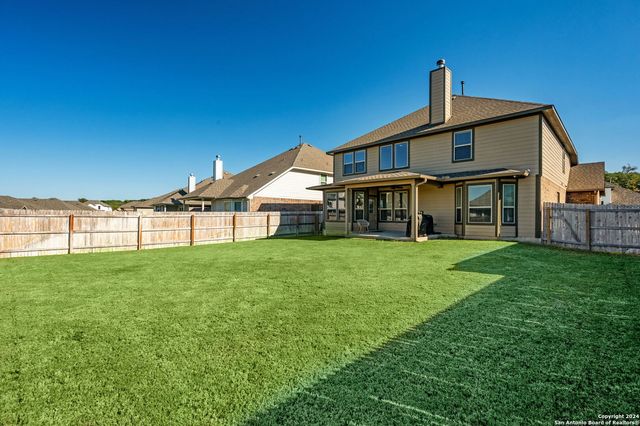 8927 WHIMSEY RDG, Fair Oaks Ranch, TX 78015