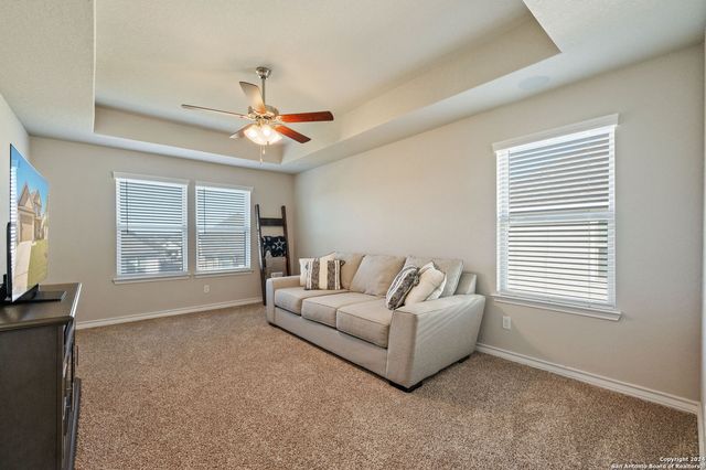 8927 WHIMSEY RDG, Fair Oaks Ranch, TX 78015