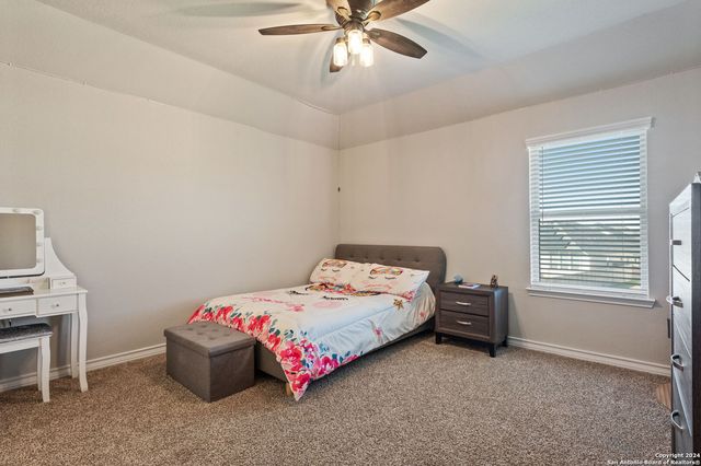 8927 WHIMSEY RDG, Fair Oaks Ranch, TX 78015